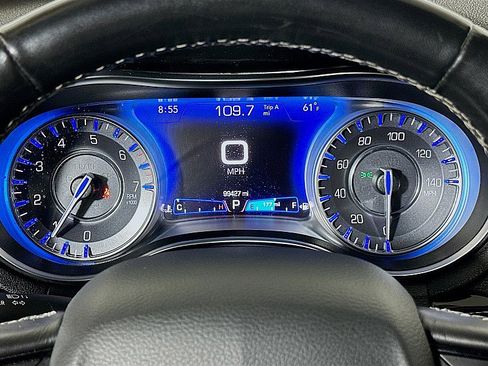 Used 2022 Chrysler 300 S image 13