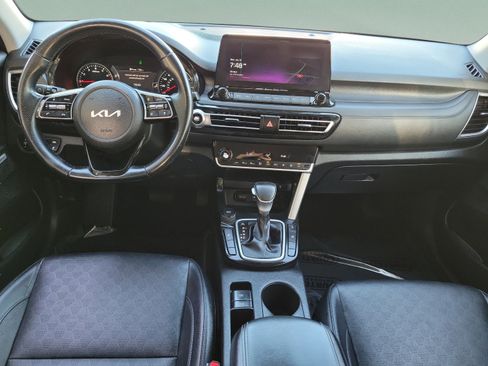 Certified 2023 Kia Seltos SX AWD/4WD image 10
