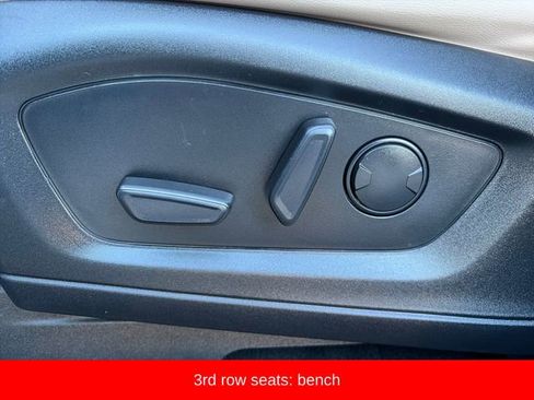 Used 2023 Ford Explorer XLT w/ Equipment Group 202A image 25