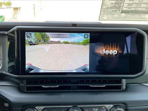 New 2026 Jeep Gladiator Mojave w/ Safety Group AWD/4WD image 13