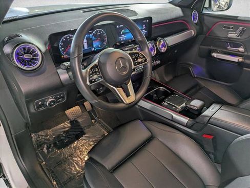 Used 2023 Mercedes-Benz GLB 250 image 12