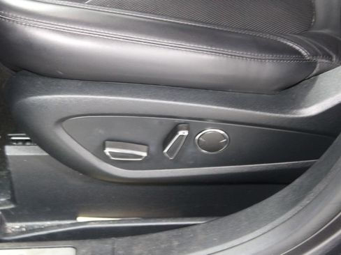 Used 2020 Lincoln Nautilus FWD w/ Equipment Group 101A image 17