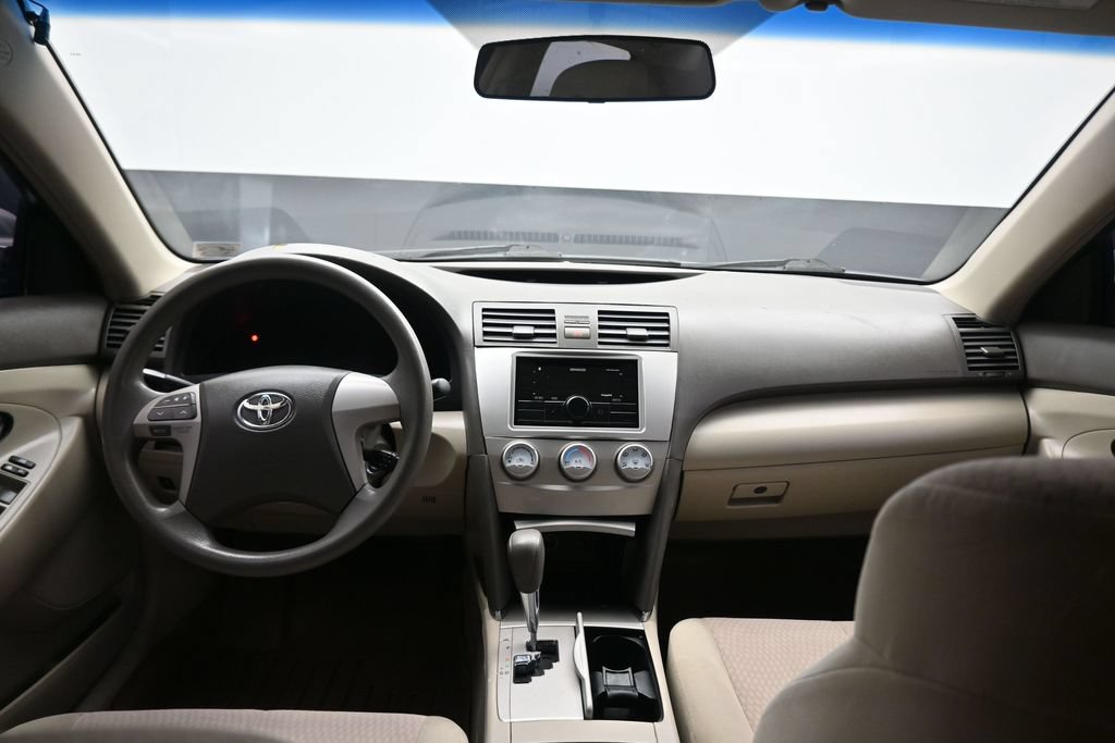 Used 2011 Toyota Camry LE w/ LE Extra-Value Pkg FWD image 33