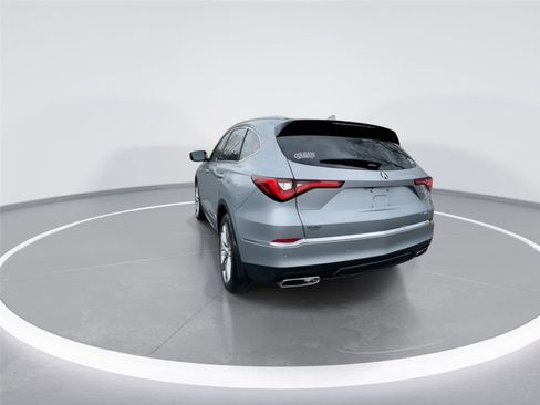 Used 2023 Acura MDX SH-AWD w/ Advance Package image 6