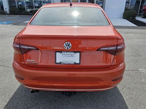 Used 2019 Volkswagen Jetta SE image 10