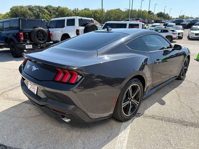 Used 2024 Ford Mustang Coupe RWD image 7