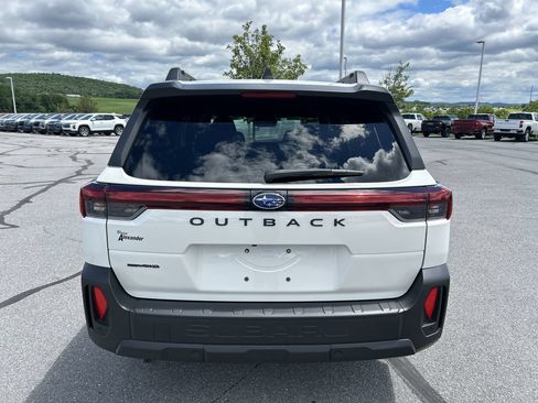 Used 2026 Subaru Outback Limited AWD/4WD image 6