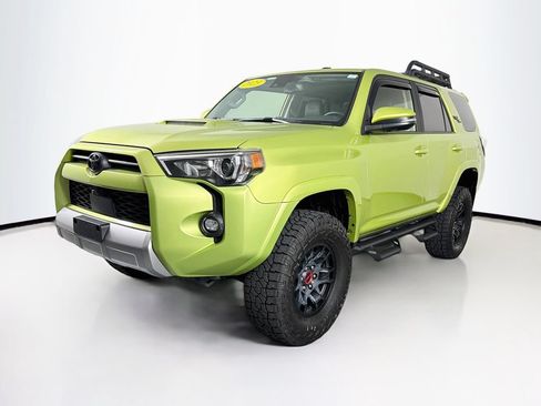 Used 2023 Toyota 4Runner TRD Off-Road Premium w/ Off Road Premium Plus Package AWD/4WD image 3