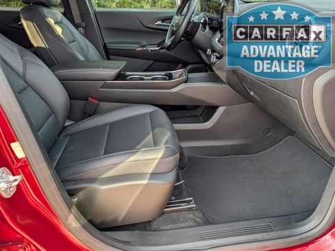 Certified 2025 Chevrolet Equinox LT w/ Convenience Package II FWD image 24