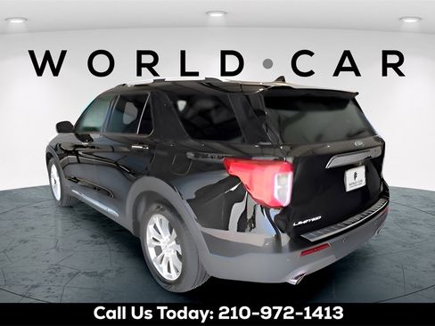 Used 2021 Ford Explorer Limited w/ Equipment Group 301A image 5