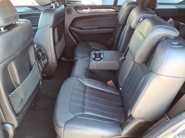 Used 2018 Mercedes-Benz GLS 450 4MATIC image 18