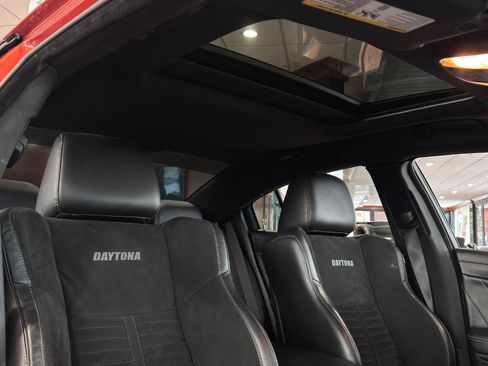 Used 2023 Dodge Charger Scat Pack w/ Daytona Edition Group image 28