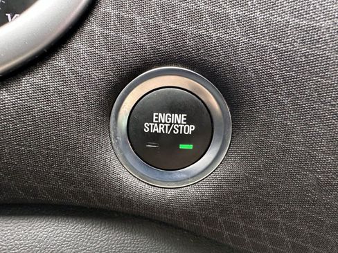 Used 2023 Chevrolet Malibu RS FWD image 19