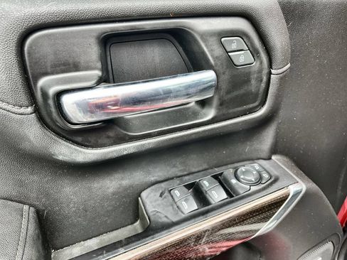 Used 2020 Chevrolet Silverado 1500 LT Trail Boss AWD/4WD image 22