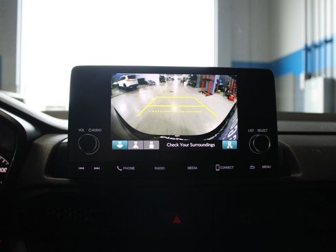 Used 2025 Honda CR-V Sport image 27