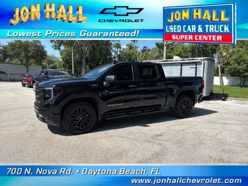 Used 2025 GMC Sierra 1500 Pro w/ Graphite Edition RWD image 3