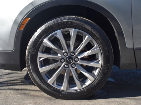 Used 2023 Chevrolet Blazer Premier image 38