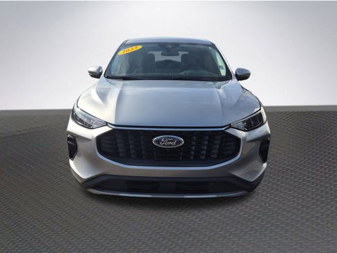 Used 2023 Ford Escape Active w/ Tech Pack #2 image 3