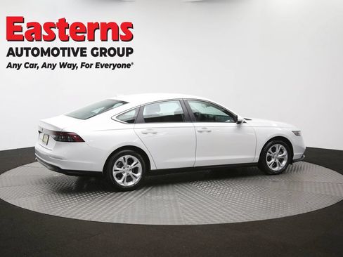 Used 2025 Honda Accord LX image 38