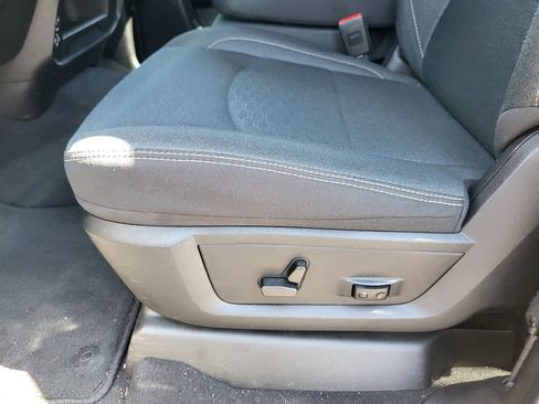 Used 2025 RAM 2500 Big Horn AWD/4WD image 26