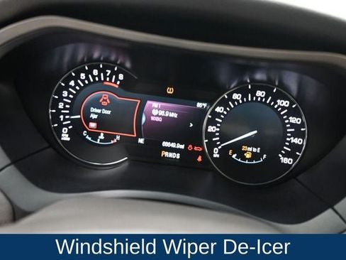 Used 2017 Lincoln MKZ Select w/ Select Plus Package FWD image 19