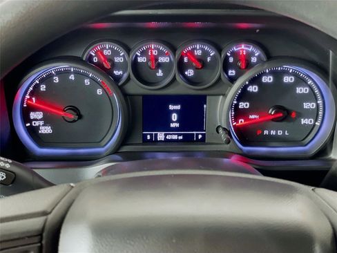 Used 2022 Chevrolet Silverado 1500 Custom AWD/4WD image 15