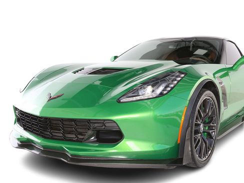 Used 2016 Chevrolet Corvette Z06 w/ 3LZ Preferred Equipment Group RWD image 8
