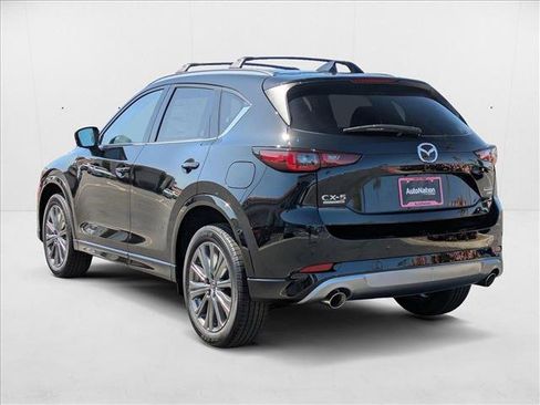 New 2025 MAZDA CX-5 Signature image 11