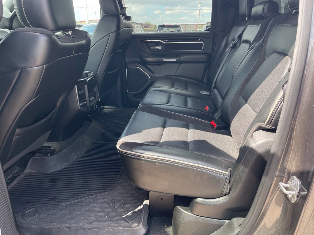 Used 2022 RAM 1500 Laramie w/ Sport Appearance Package AWD/4WD image 16