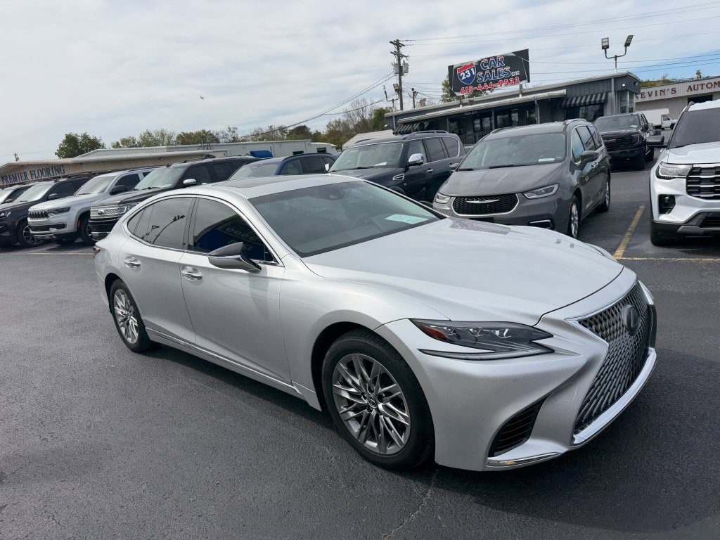 Used 2018 Lexus LS 500 w/ Accessory Package (Z1) RWD image 2