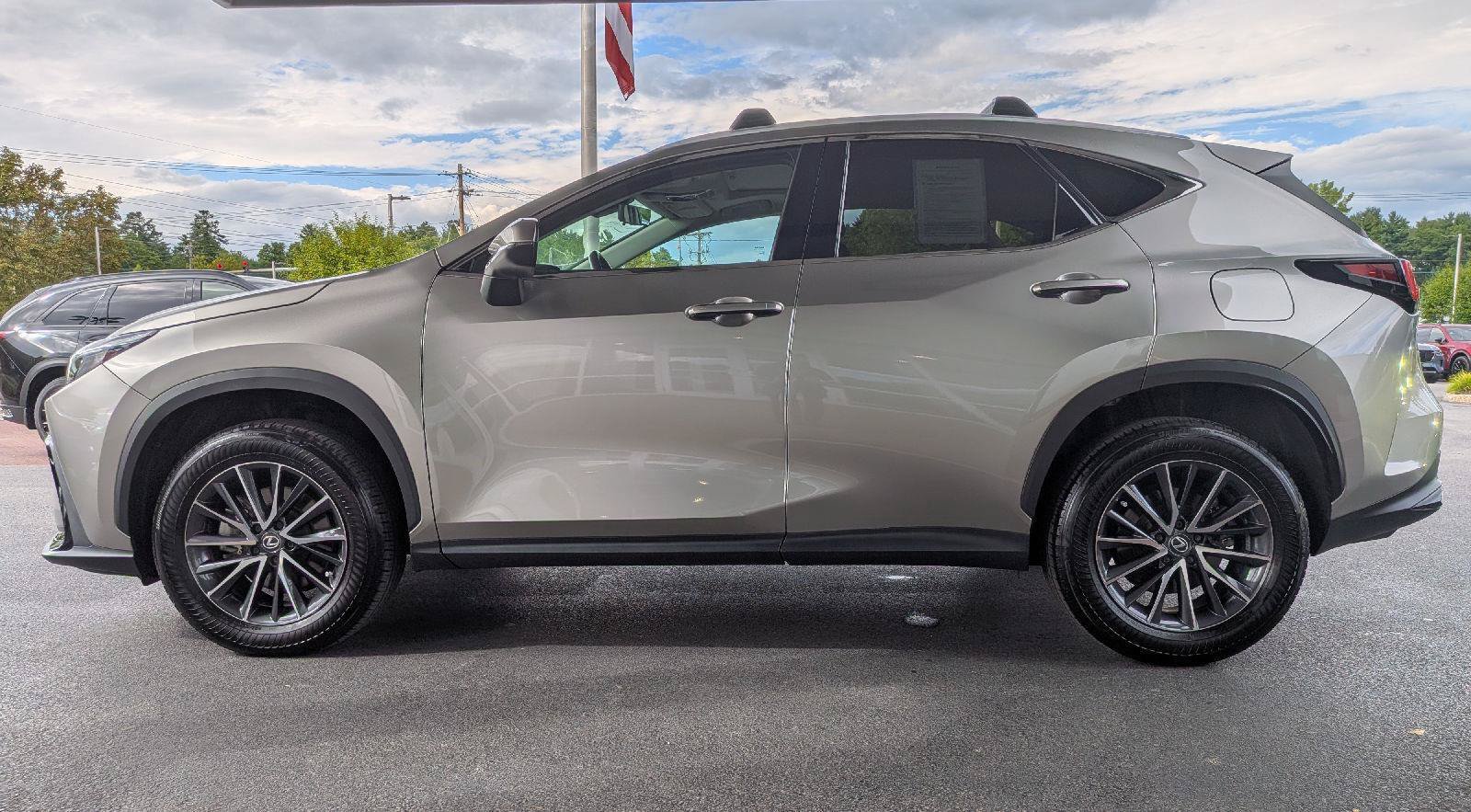 Used 2024 Lexus NX 350 AWD image 6