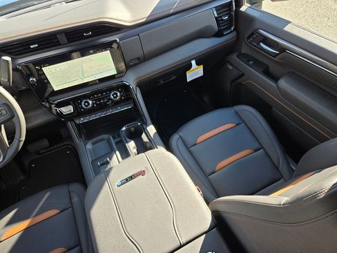 New 2026 GMC Sierra 3500 AT4 image 33