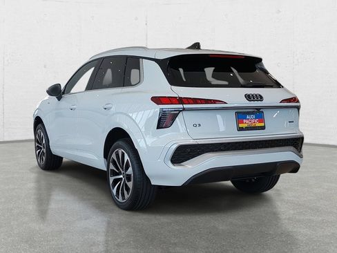 New 2026 Audi Q3 quattro 2.0T AWD/4WD image 7