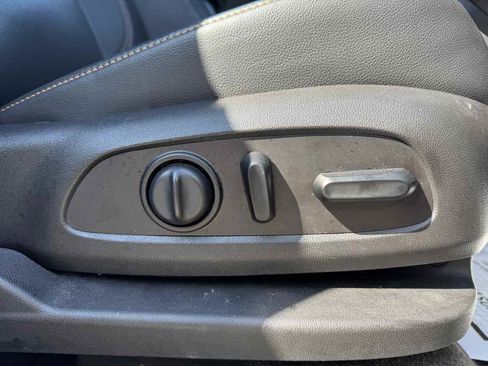 Used 2019 Chevrolet Traverse Premier w/ Redline Edition image 32