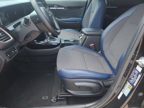 Used 2025 Kia Seltos S FWD image 14