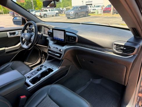 Used 2022 Ford Explorer Timberline w/ Timberline Technology Package AWD/4WD image 25