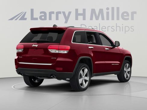 Used 2014 Jeep Grand Cherokee Limited AWD/4WD image 2