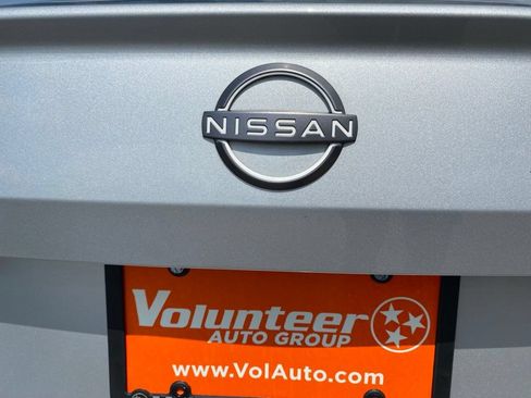 Used 2023 Nissan Altima 2.5 SV FWD image 10