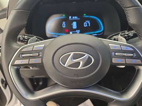 Used 2025 Hyundai Palisade SEL FWD image 30