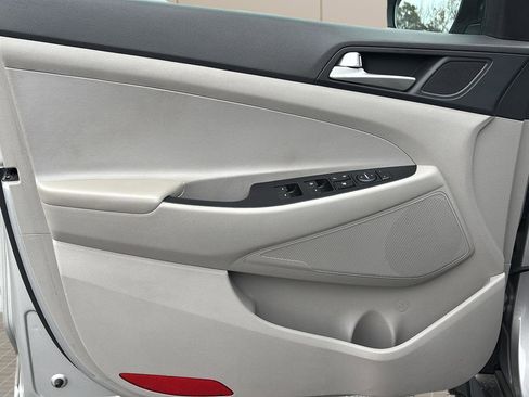 Used 2021 Hyundai Tucson SEL image 15