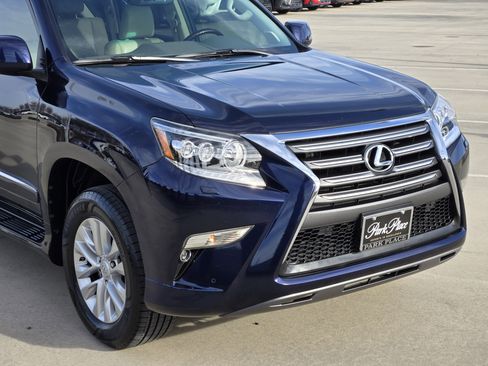 Used 2019 Lexus GX 460 Premium image 7