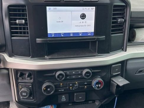 Used 2023 Ford F250 XL w/ STX Appearance Package AWD/4WD image 18