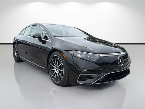 Used 2022 Mercedes-Benz EQS 580 4MATIC Sedan image 1