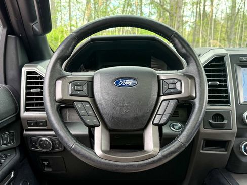 Certified 2020 Ford Expedition XLT w/ Equipment Group 202A AWD/4WD image 40