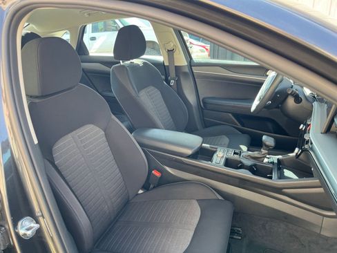 Used 2025 Kia K5 LXS image 35