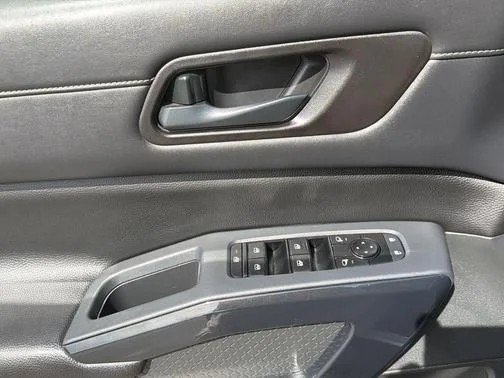 Certified 2023 Nissan Pathfinder S AWD/4WD image 9