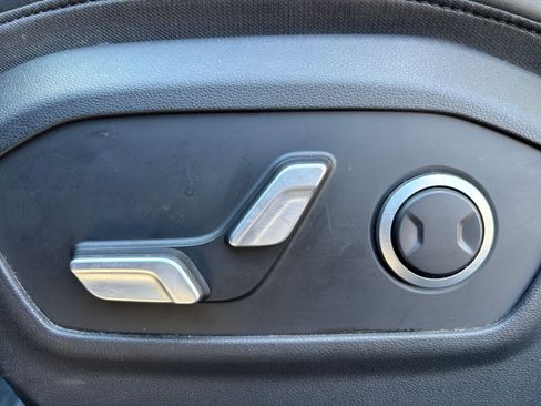 Used 2025 Hyundai Santa Fe SEL AWD/4WD image 22