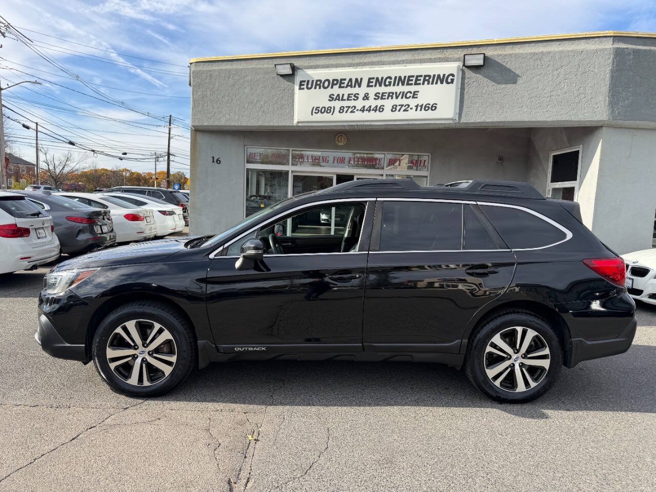 Used 2019 Subaru Outback 3.6R Limited AWD/4WD image 4