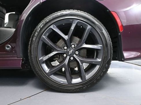Used 2021 Dodge Charger R/T w/ Plus Group RWD image 16