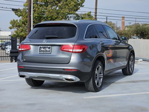 Used 2019 Mercedes-Benz GLC 300 image 8